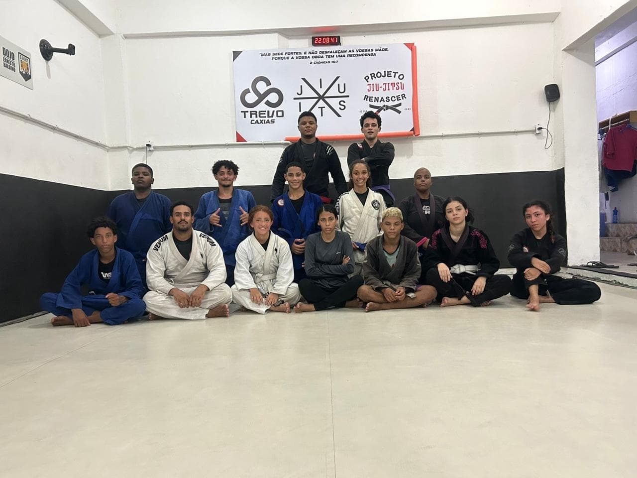 Trevo Caxias - Escola de Jiu-Jitsu - Foto 1