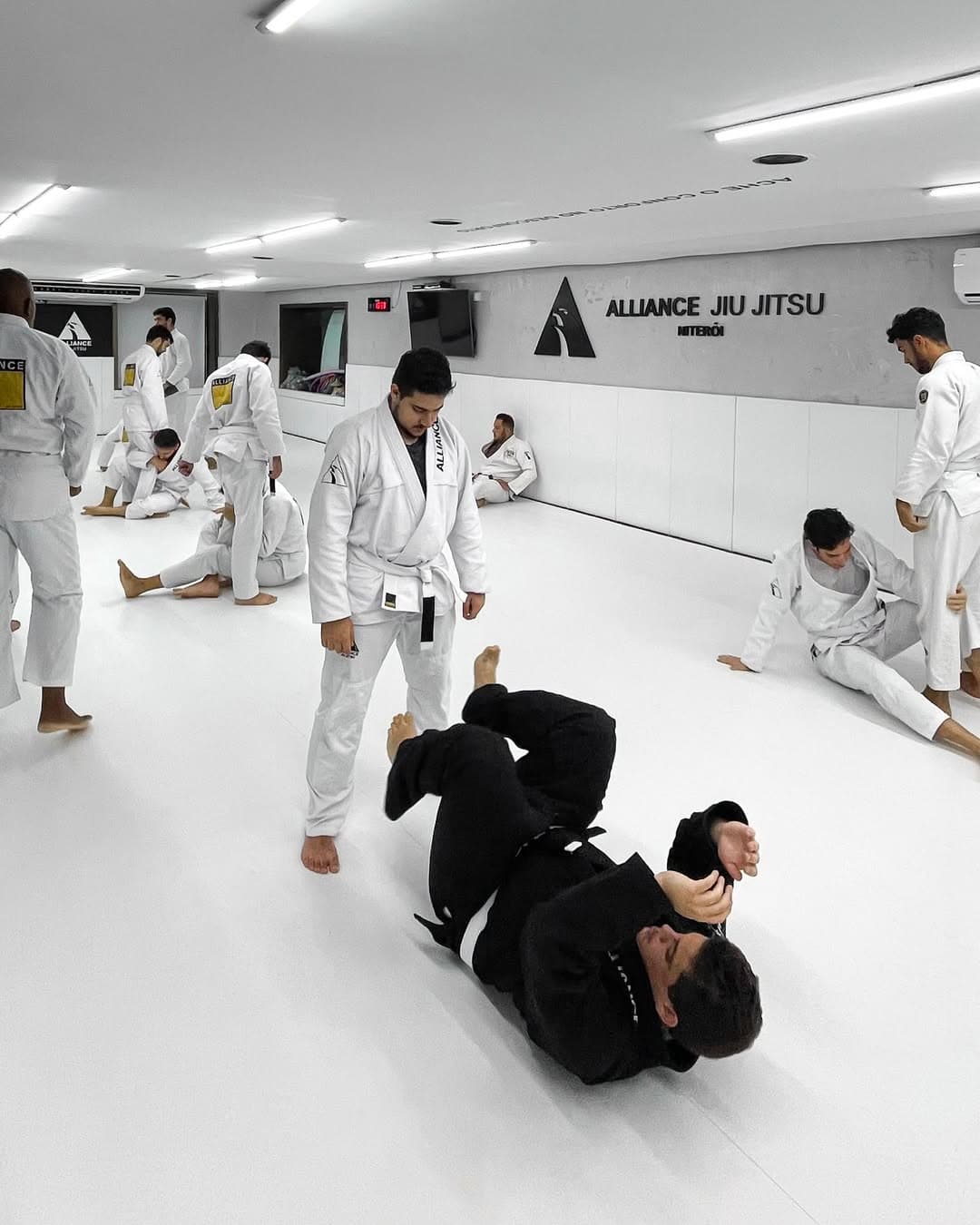 Alliance Niterói Jiu-Jitsu - Foto 1
