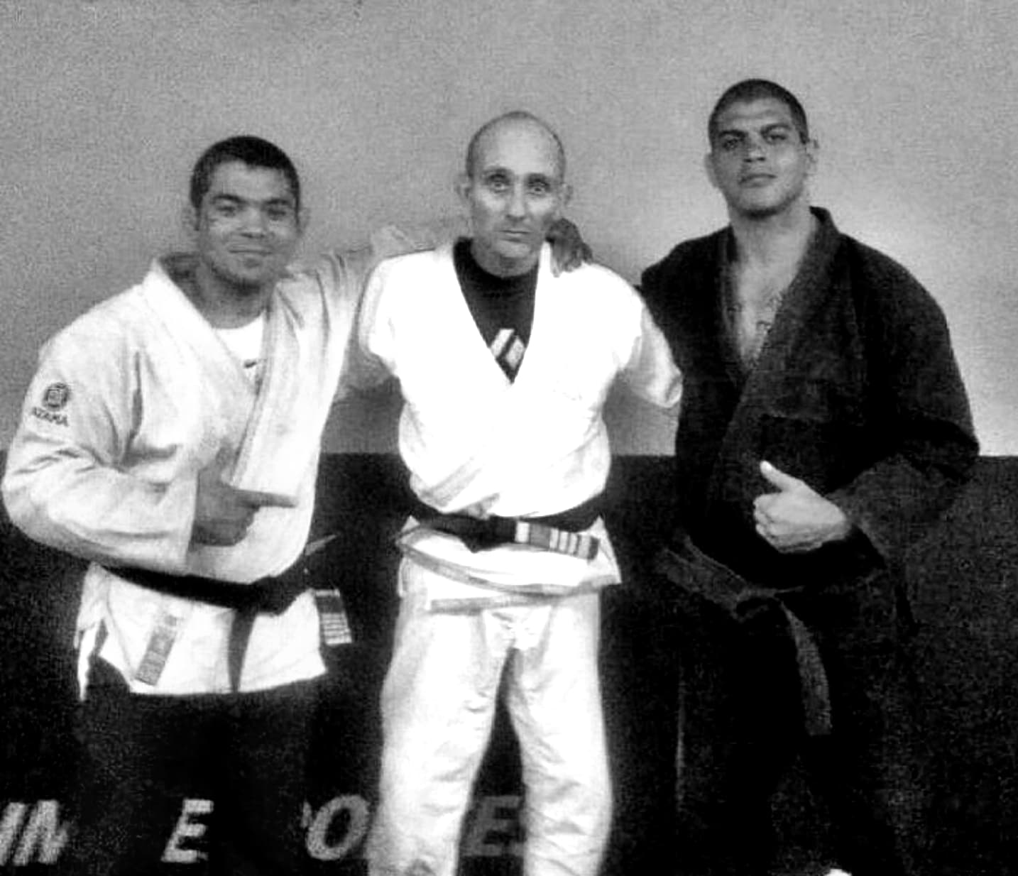 ESCOLA DE JIU-JITSU GRACIE ELITE JOINVILLE