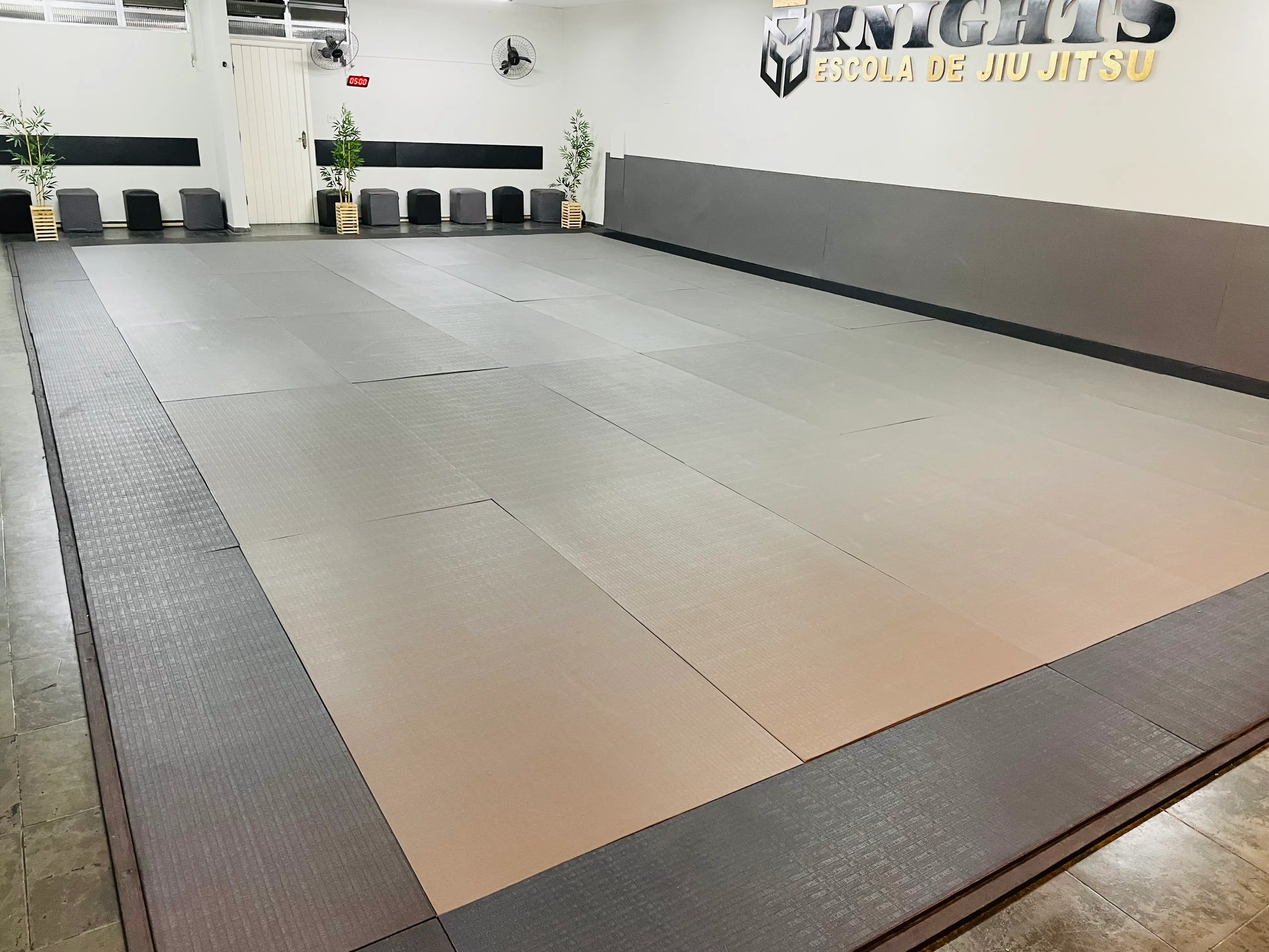 Escola de Jiu-Jitsu Knights - Foto 1