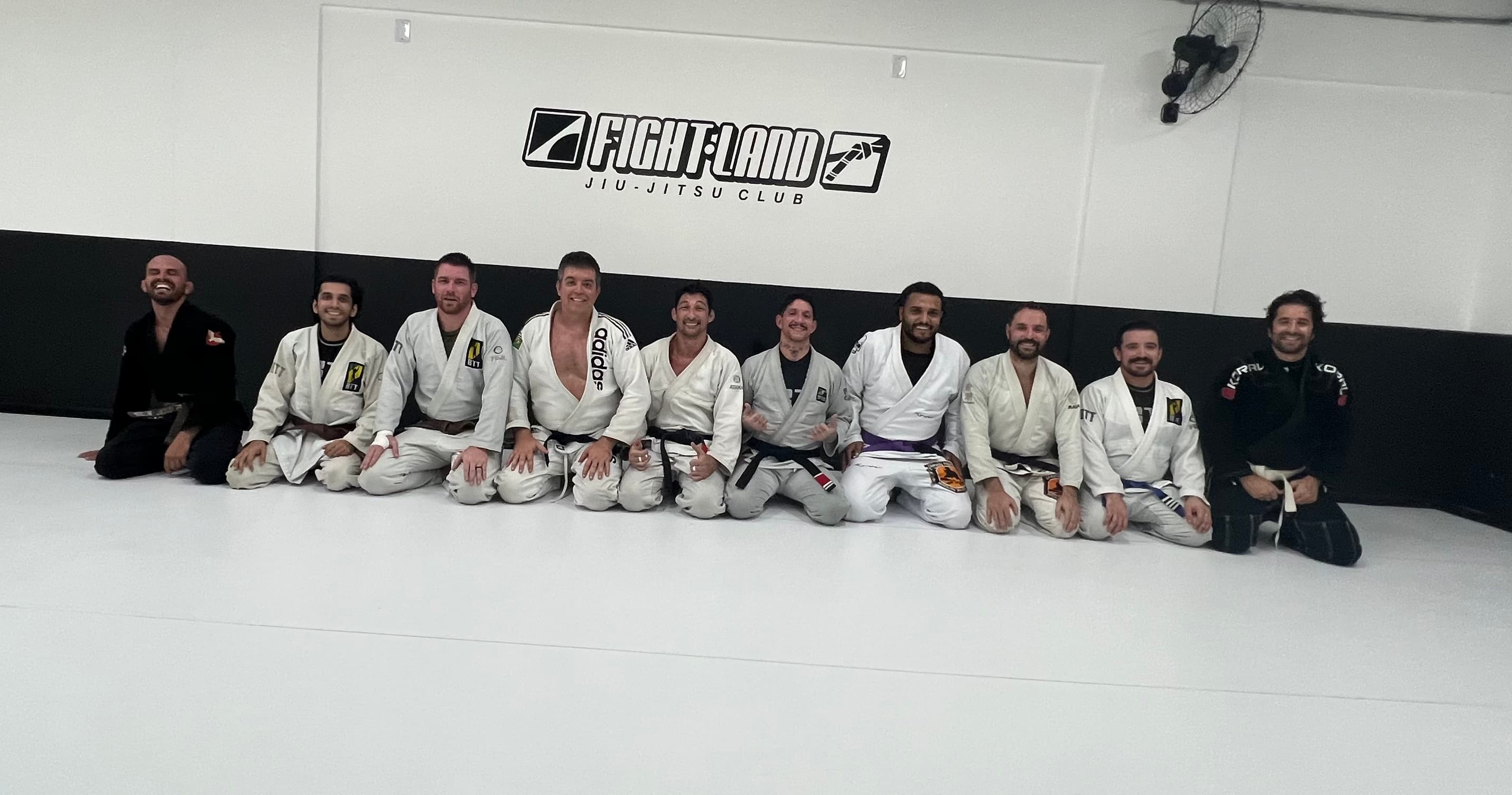 Fight Land Jiu-Jitsu Club - Foto 1